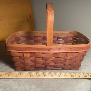 Vintage Longaberger 1988 Medium Rectangular Basket.